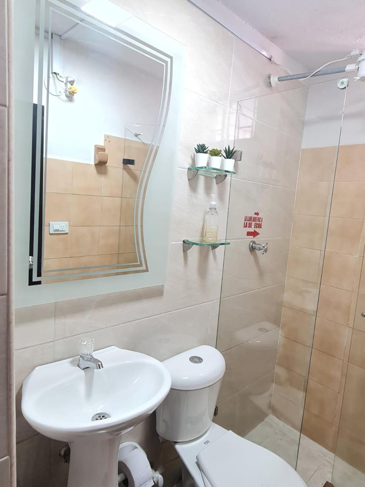 New Cozy Apartment In The Poblado, San Lucas メデジン エクステリア 写真